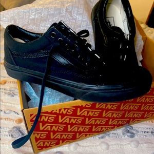 Black Vans